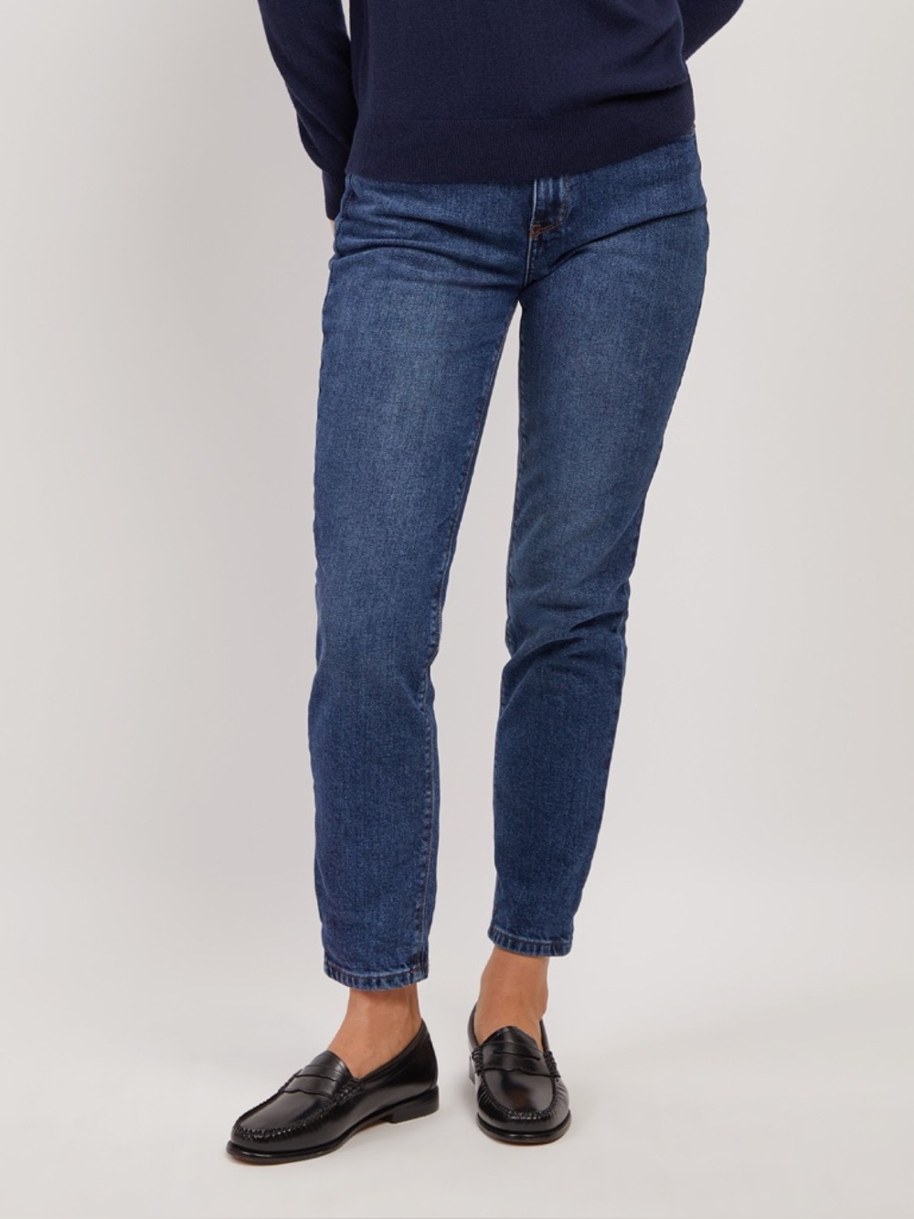Mott & Bow Oliver High Rise Mom Jeans Light/Medium Blue Stretch Cotton Denim